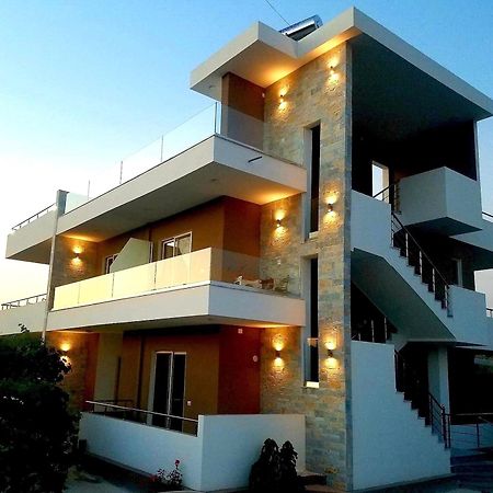 Vision 4 Ksamil Villa Apartments&Rooms Esterno foto