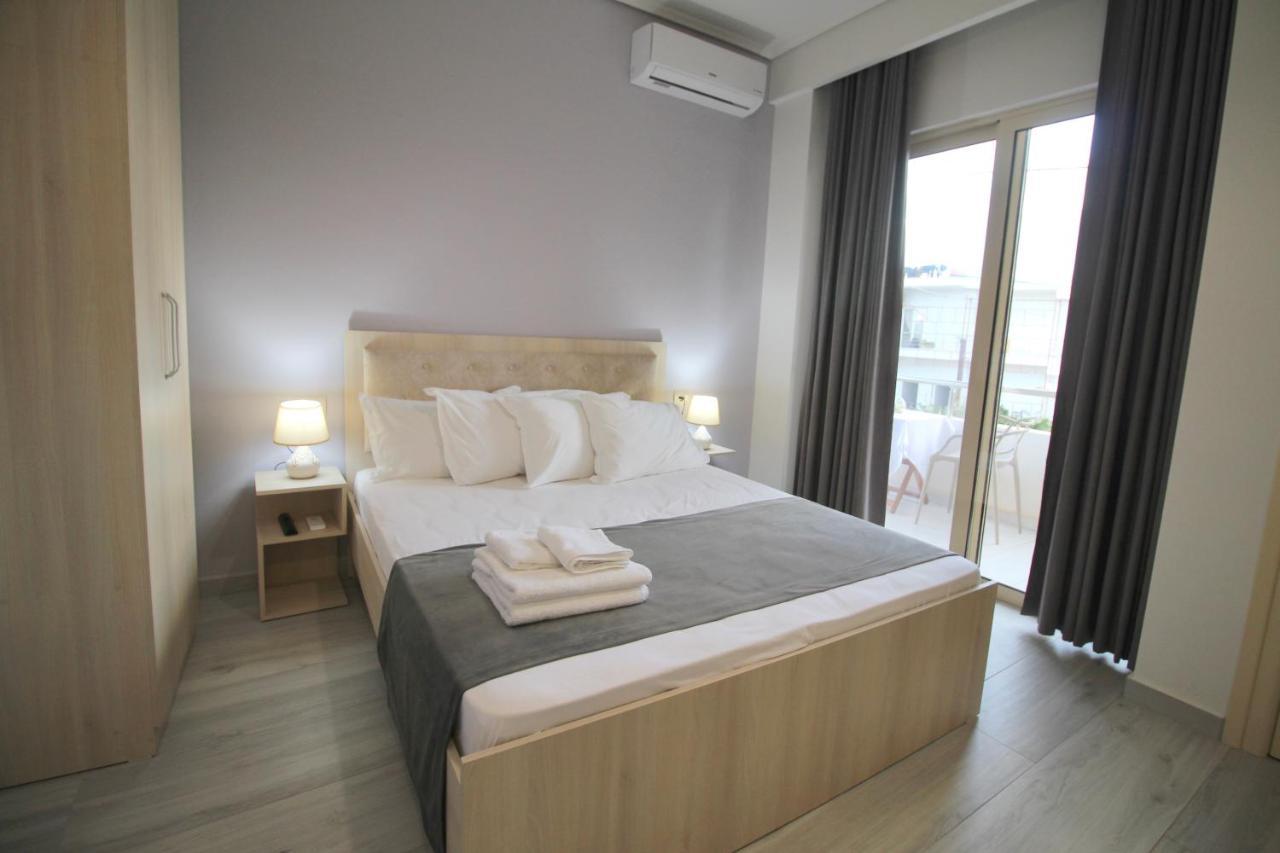Vision 4 Ksamil Villa Apartments&Rooms Esterno foto